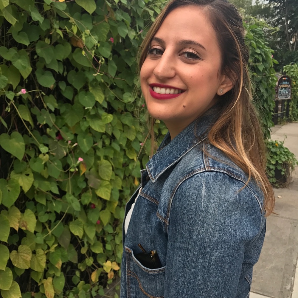 Meet your Posher, Emily